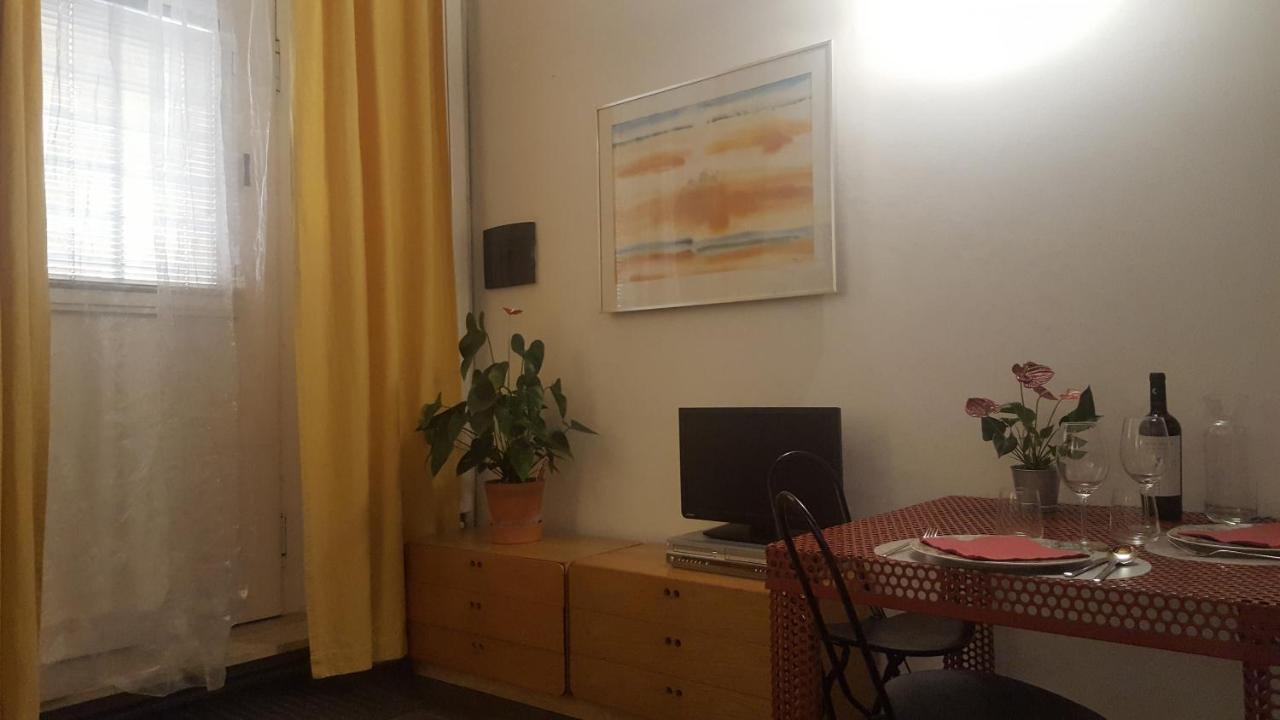 Casa Virgilio In Monti Apartment Рим Екстериор снимка